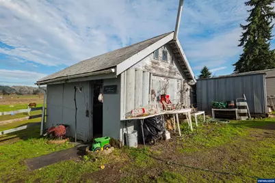 1715 Cascade Dr, Lebanon, OR 97355 - Photo 34