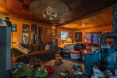 1715 Cascade Dr, Lebanon, OR 97355 - Photo 28