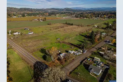 1715 Cascade Dr, Lebanon, OR 97355 - Photo 24