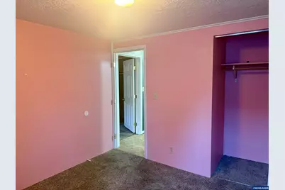 1323 Hawthorne St, Sweet Home, OR 97386 - Photo 8