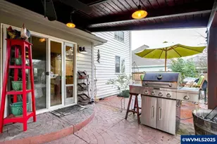 2328 NW Violet Ave, Albany, OR 97321 - Photo 14