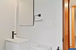 507 N 2nd St, Silverton, OR 97381 - Photo 38