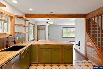 507 N 2nd St, Silverton, OR 97381 - Photo 14