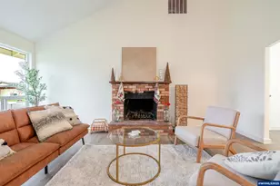 722 38th Ave SE, Albany, OR 97322 - Photo 6