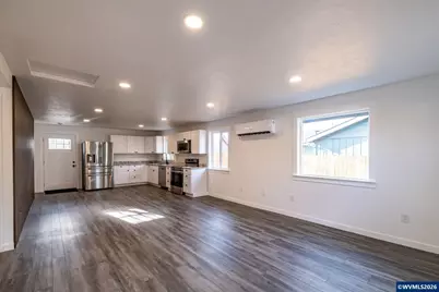 2241 Nandina St, Sweet Home, OR 97380 - Photo 12