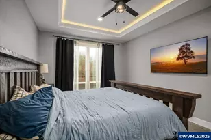 411 NW Crater Lk Dr, Dallas, OR 97338 - Photo 32