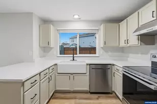 3063 30th Ave SE, Albany, OR 97322 - Photo 6