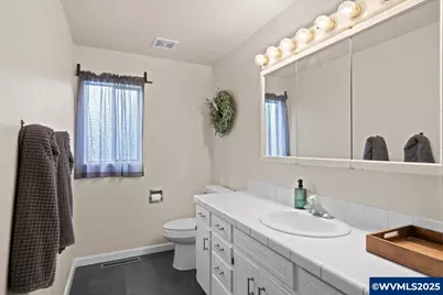 6020 Valley View Rd NE, Silverton, OR 97381 - Photo 26