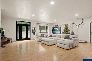 6020 Valley View Rd NE, Silverton, OR 97381 - Photo 14