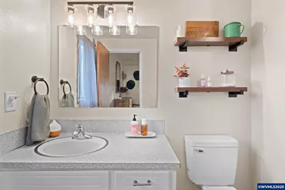 6020 Valley View Rd NE, Silverton, OR 97381 - Photo 20