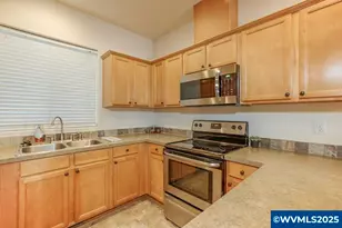 871 Mary Dr, Molalla, OR 97038 - Photo 12