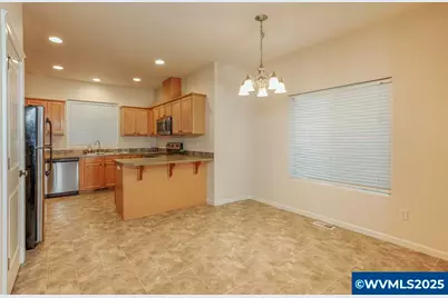 871 Mary Dr, Molalla, OR 97038 - Photo 10