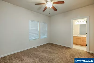 871 Mary Dr, Molalla, OR 97038 - Photo 18