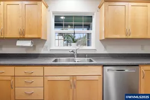 75 Sturtevant Rd, Lebanon, OR 97355 - Photo 36