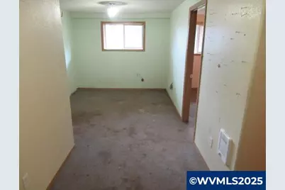 341 SW Madison St, Sheridan, OR 97378 - Photo 4