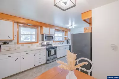 708 W High St, Stayton, OR 97383 - Photo 10