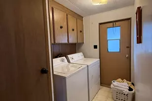 5422 Portland Rd NE, Salem, OR 97305 - Photo 8