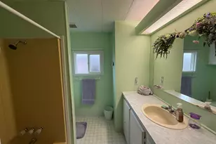 5422 Portland Rd NE, Salem, OR 97305 - Photo 10