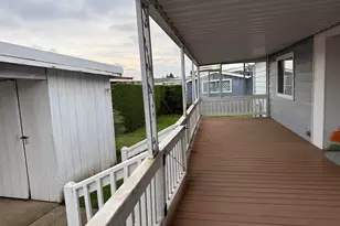 5422 Portland Rd NE, Salem, OR 97305 - Photo 4