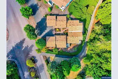 2858 Oakcrest Dr NW, Salem, OR 97304 - Photo 6