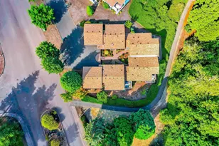 2858 Oakcrest Dr NW, Salem, OR 97304 - Photo 6