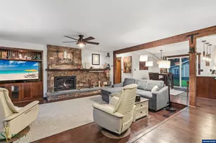 2555 NW Squire Pl, Albany, OR 97321 - Photo 14