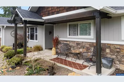 2555 NW Squire Pl, Albany, OR 97321 - Photo 4