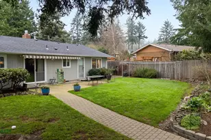 2555 NW Squire Pl, Albany, OR 97321 - Photo 34