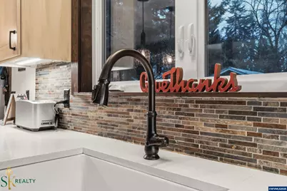 2555 NW Squire Pl, Albany, OR 97321 - Photo 20