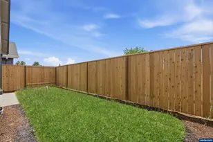 369 SE Shetterly Dr, Dallas, OR 97338 - Photo 20
