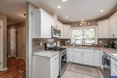 3150 Granada Wy, Salem, OR 97302 - Photo 8