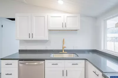 3698 Short St SE, Salem, OR 97302 - Photo 8