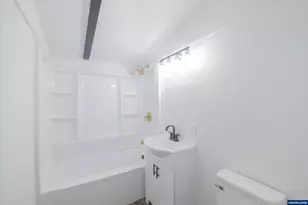 3698 Short St SE, Salem, OR 97302 - Photo 20