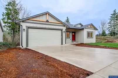 1423 45th Av, Sweet Home, OR 97386 - Photo 2