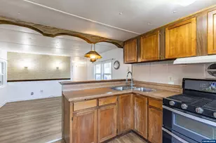 1010 Geary #1 St SE, Albany, OR 97322 - Photo 14