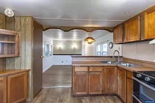 1010 Geary #1 St SE, Albany, OR 97322 - Photo 12