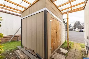 1010 Geary #1 St SE, Albany, OR 97322 - Photo 24