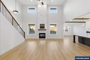 1763 York Butte Ave SE, Salem, OR 97306 - Photo 8