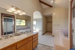 1060 NE 7th Dr, Newport, OR 97365 - Photo 32