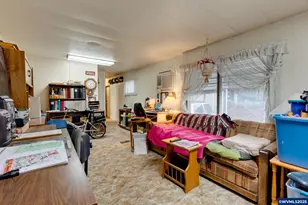 2420 NE Hembree St, McMinnville, OR 97128 - Photo 10