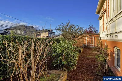 632 Baker St SE, Albany, OR 97321 - Photo 40