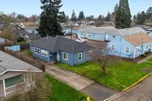 1453 (&amp 1451) Hiatt St, Lebanon, OR 97355 - Photo 2