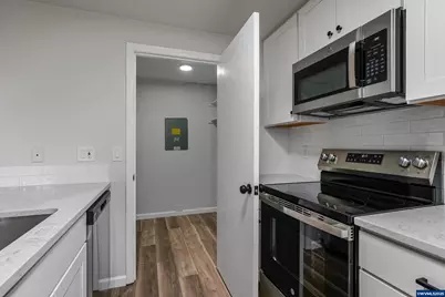 6315 Fairway Av SE, Salem, OR 97306 - Photo 16