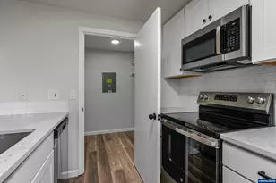 6315 Fairway Ave SE, Salem, OR 97306 - Photo 16