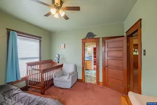 363 S Second St, Lebanon, OR 97355 - Photo 14