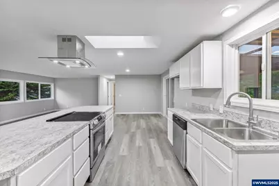 275 SE 143rd St, South Beach, OR 97366 - Photo 8