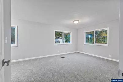 275 SE 143rd St, South Beach, OR 97366 - Photo 18