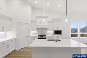 6696 Maddie Nichole St SE, Salem, OR 97306 - Photo 12