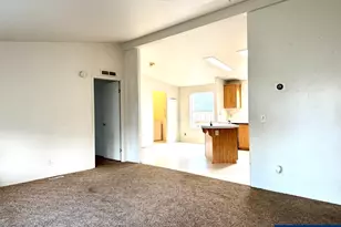 4678 La Vista Way SE, Salem, OR 97317 - Photo 4