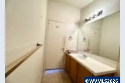 4678 La Vista Wy SE, Salem, OR 97317 - Photo 16